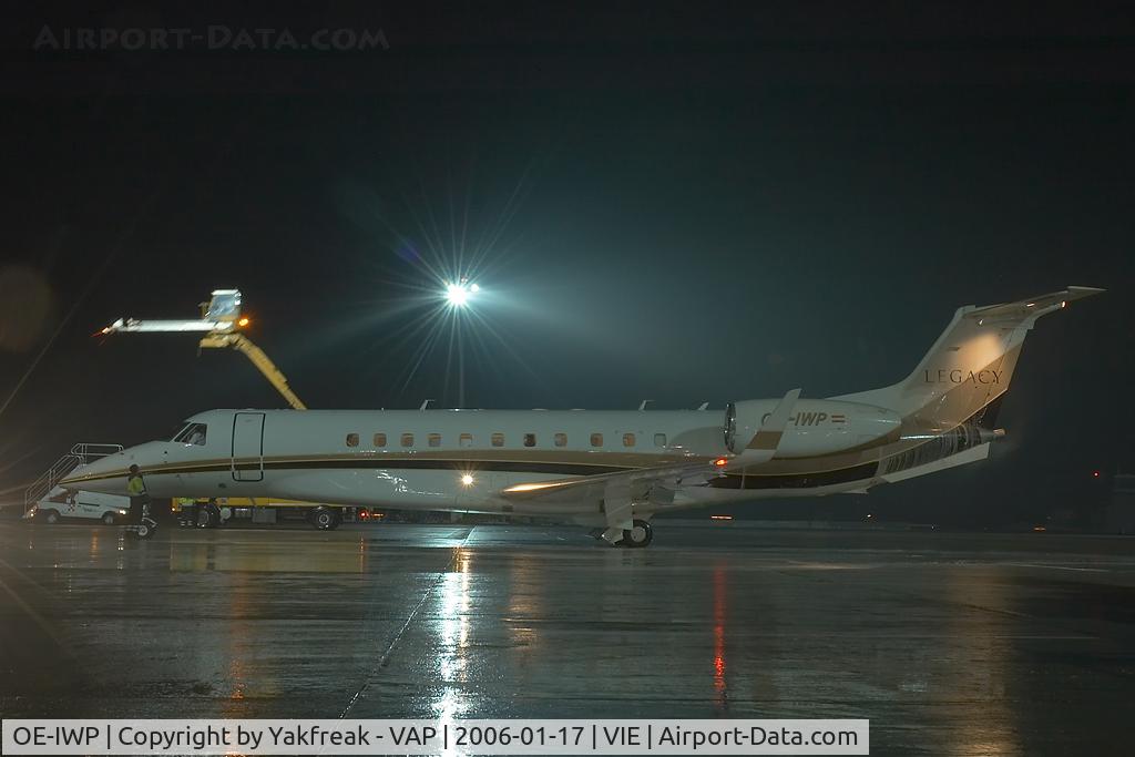 OE-IWP, 2004 Embraer EMB-135BJ Legacy 600 C/N 14500841, Embraer 135