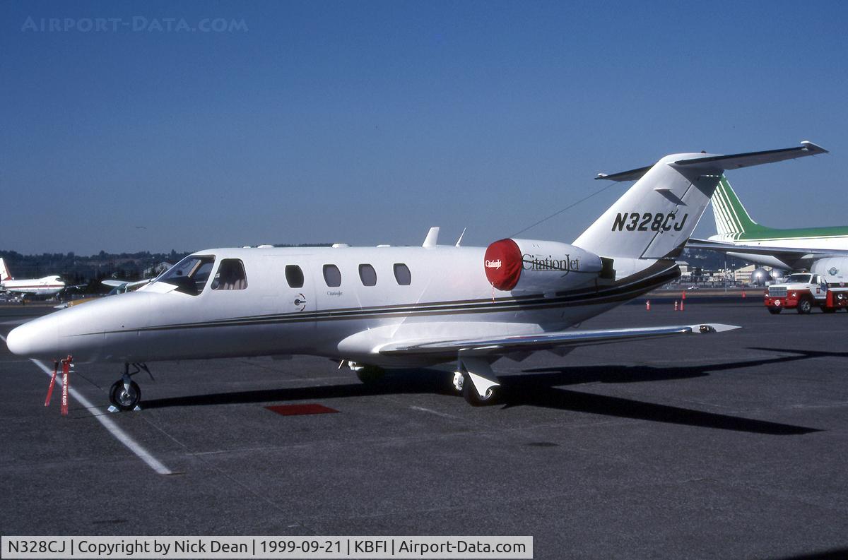 N328CJ, 1999 Cessna 525 C/N 525-0328, KBFI