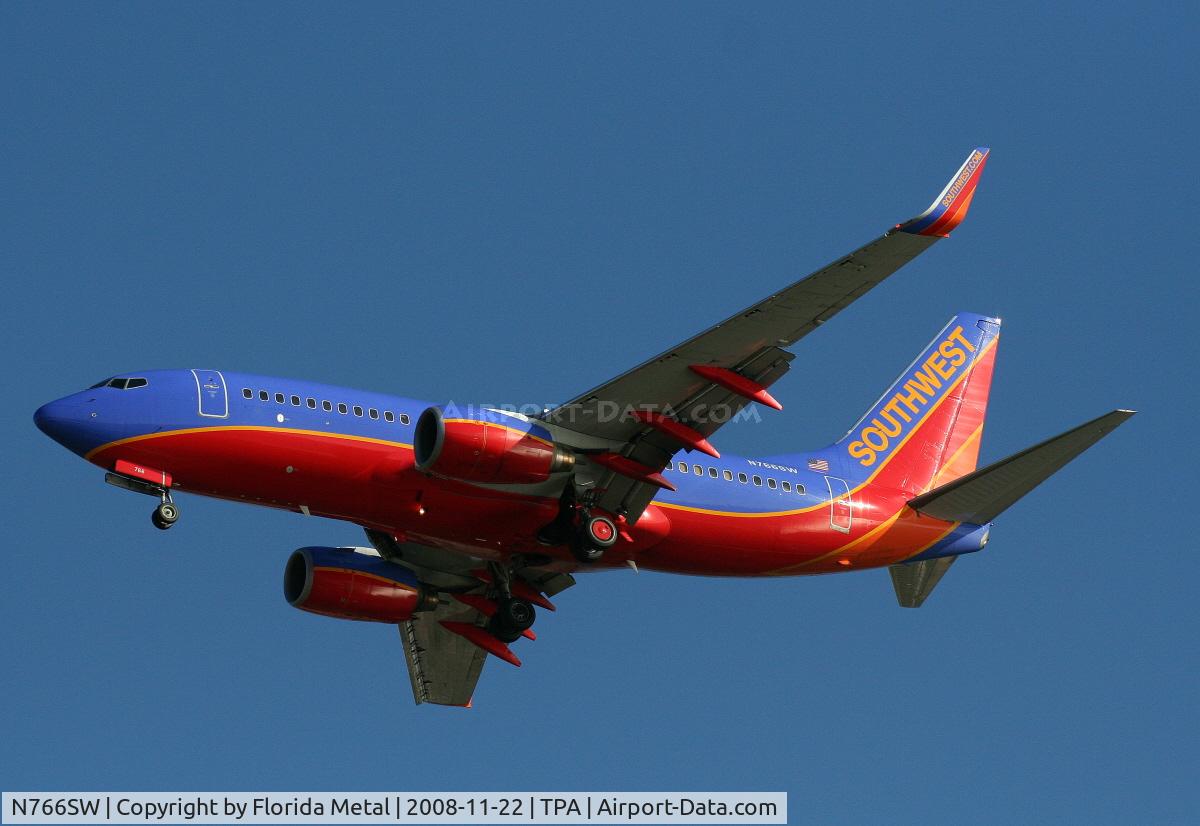 N766SW, 2000 Boeing 737-7H4 C/N 29806, Southwest 737-700