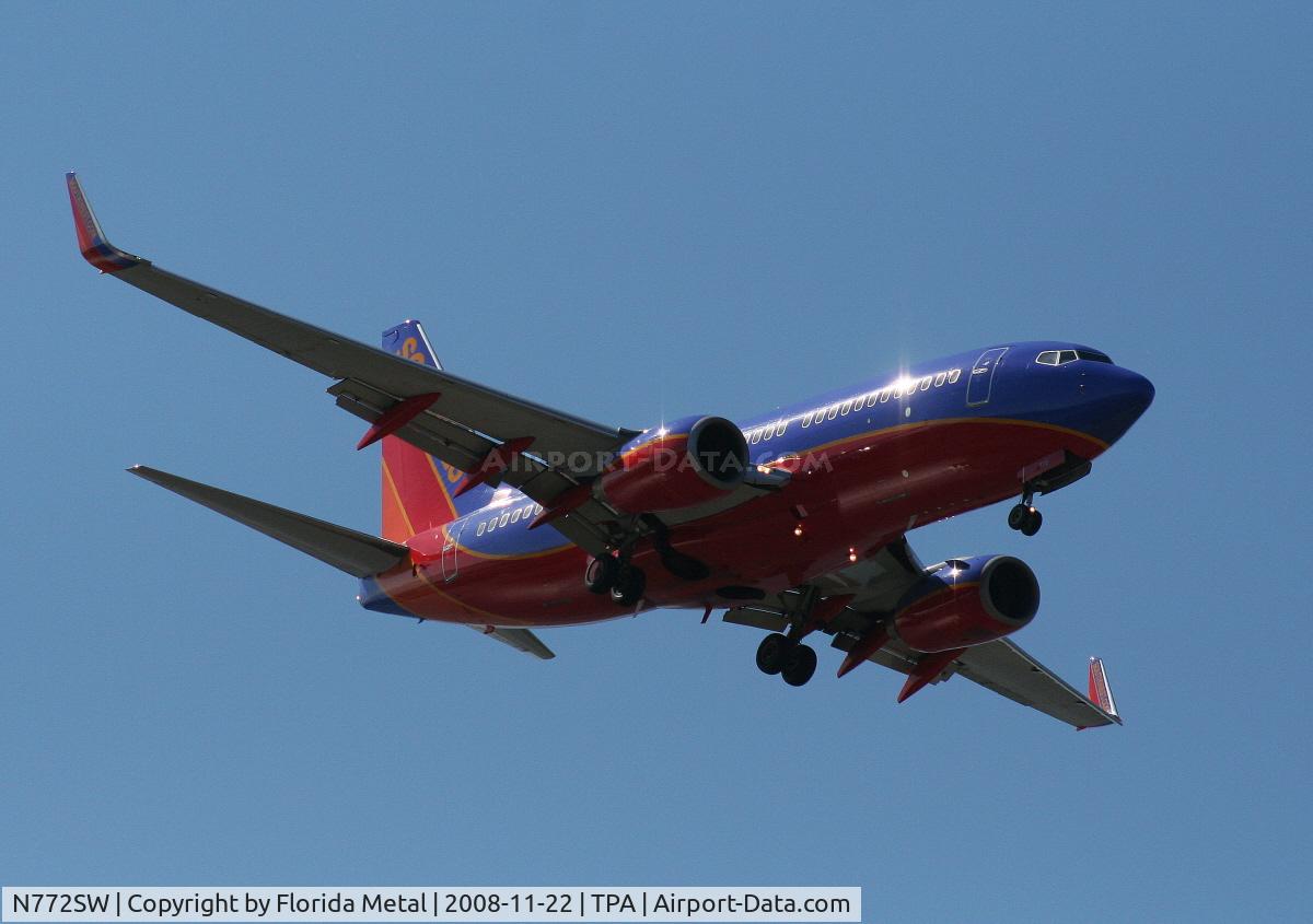 N772SW, 2000 Boeing 737-7H4 C/N 27880, Southwest 737-700
