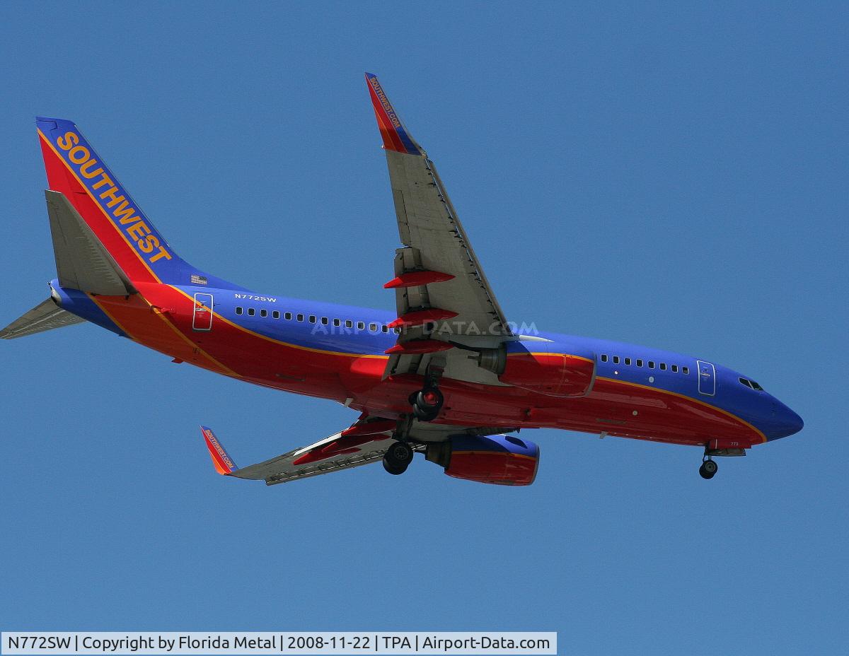 N772SW, 2000 Boeing 737-7H4 C/N 27880, Southwest 737-700