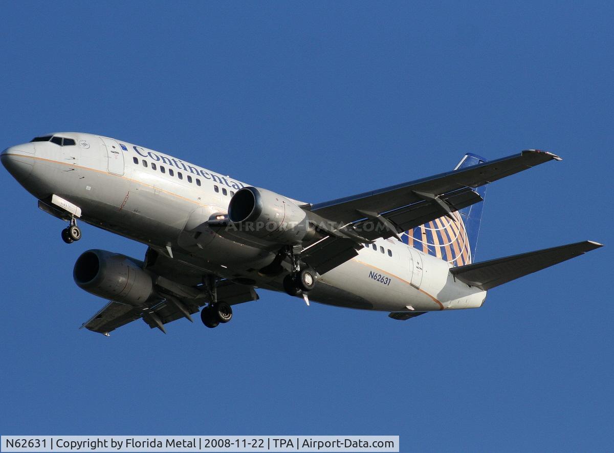 N62631, 1995 Boeing 737-524 C/N 27535, Continental 737-500