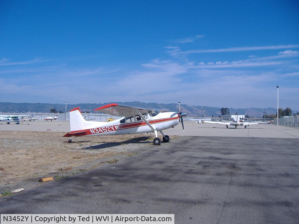 N3452Y, 1975 Cessna A185F Skywagon 185 C/N 18502882, N3452Y at WVI