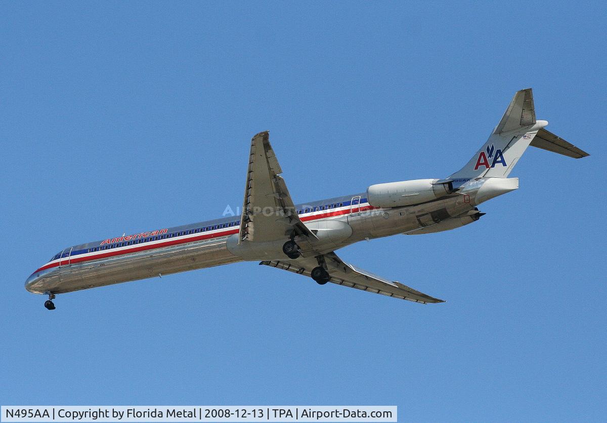 N495AA, 1989 McDonnell Douglas MD-82 (DC-9-82) C/N 49733, American MD-82