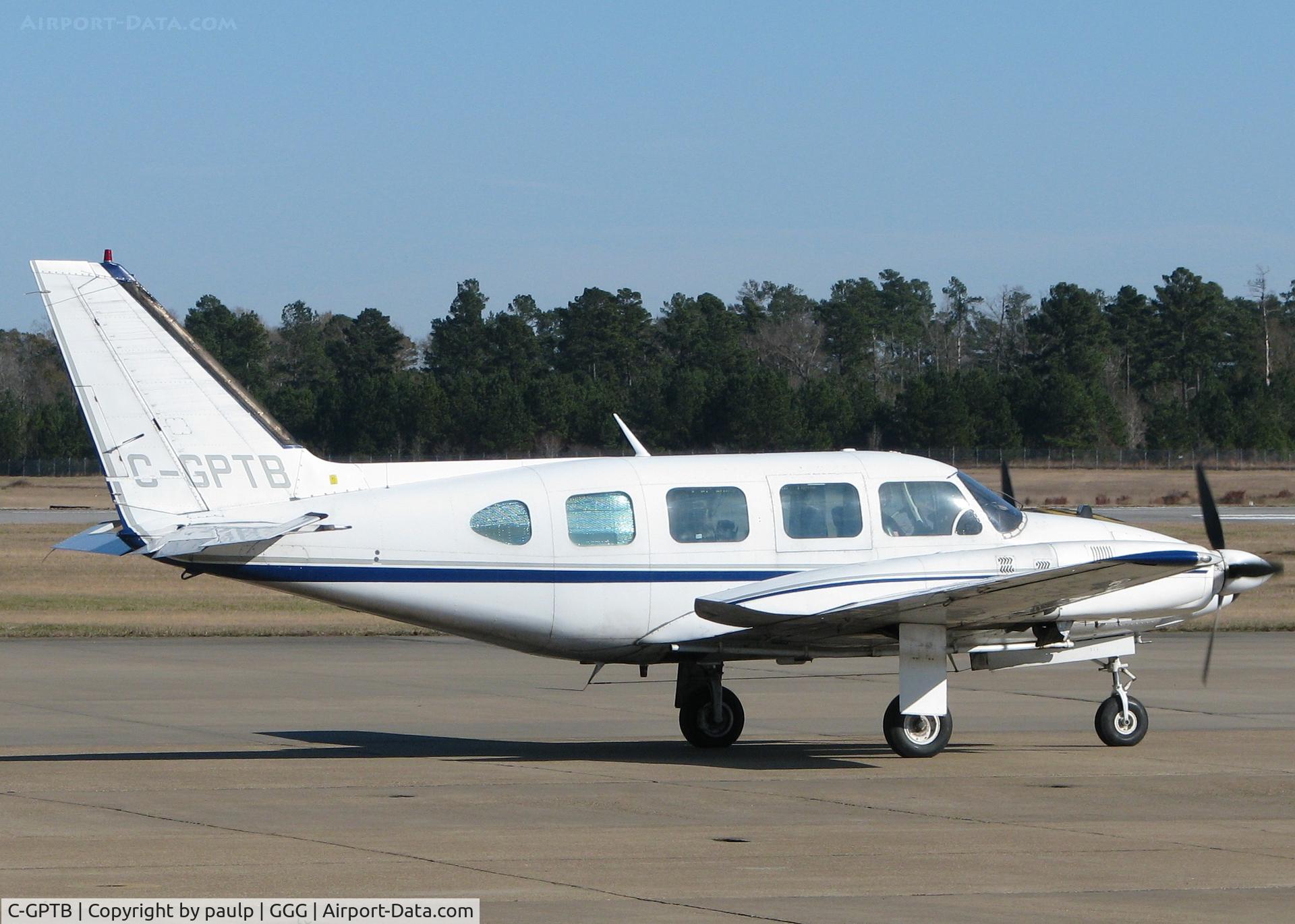C-GPTB, 1972 Piper PA-31 Turbo Navajo B C/N 31-836, Taxiing at Longview/East Texas Regional.