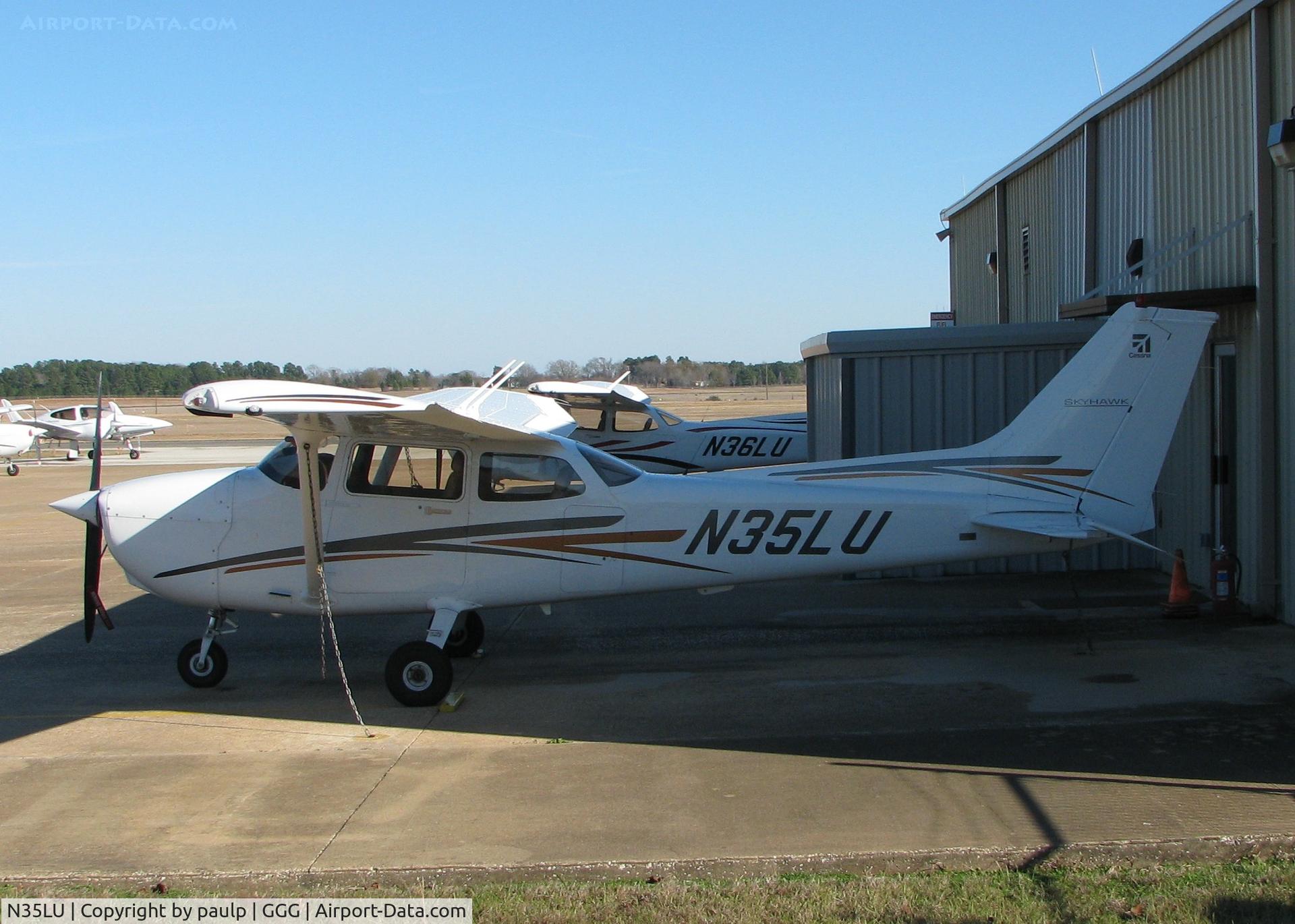 N35LU, 2006 Cessna 172R C/N 17281341, Parked at Longview/East Texas Regional.
