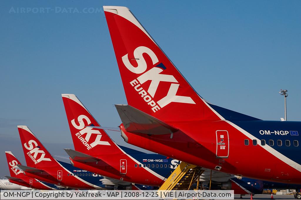 OM-NGP, 2007 Boeing 737-7GL C/N 34760, Skyeurope Boeing 737-700