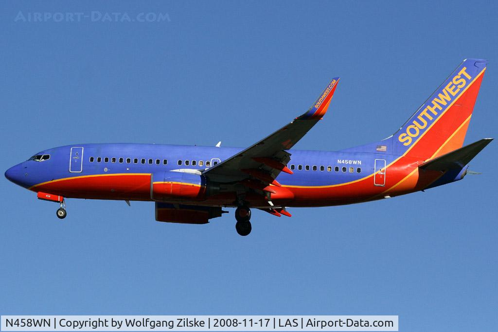 N458WN, 2004 Boeing 737-7H4 C/N 33857, visitor