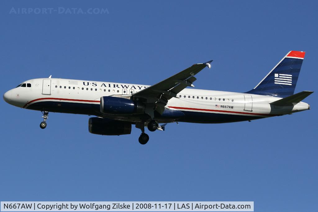 N667AW, 2002 Airbus A320-232 C/N 1710, visitor