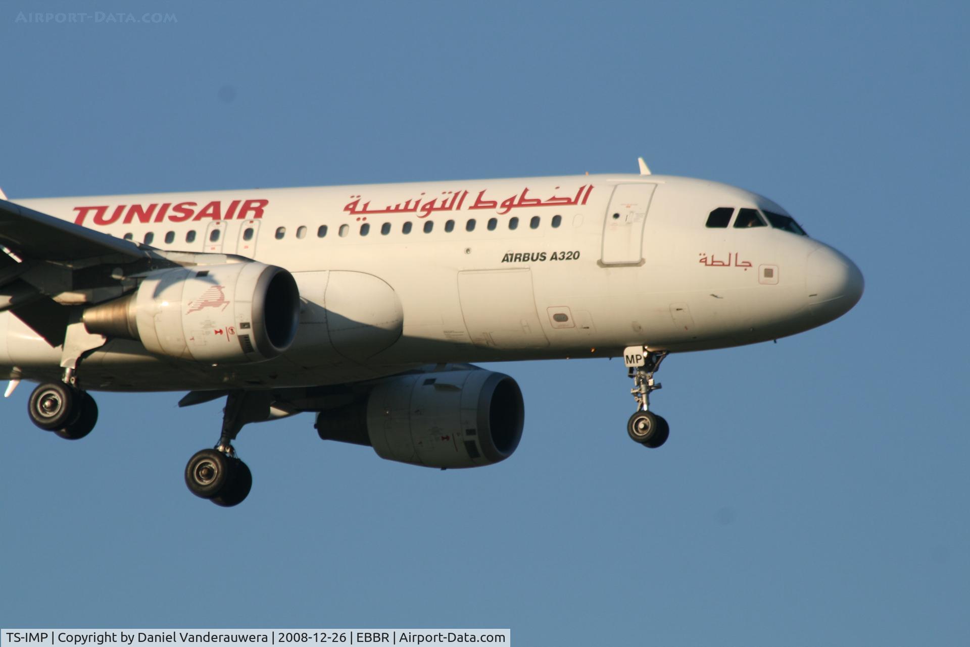 TS-IMP, 2002 Airbus A320-211 C/N 1700, arrival of flight TU788 to rwy 02