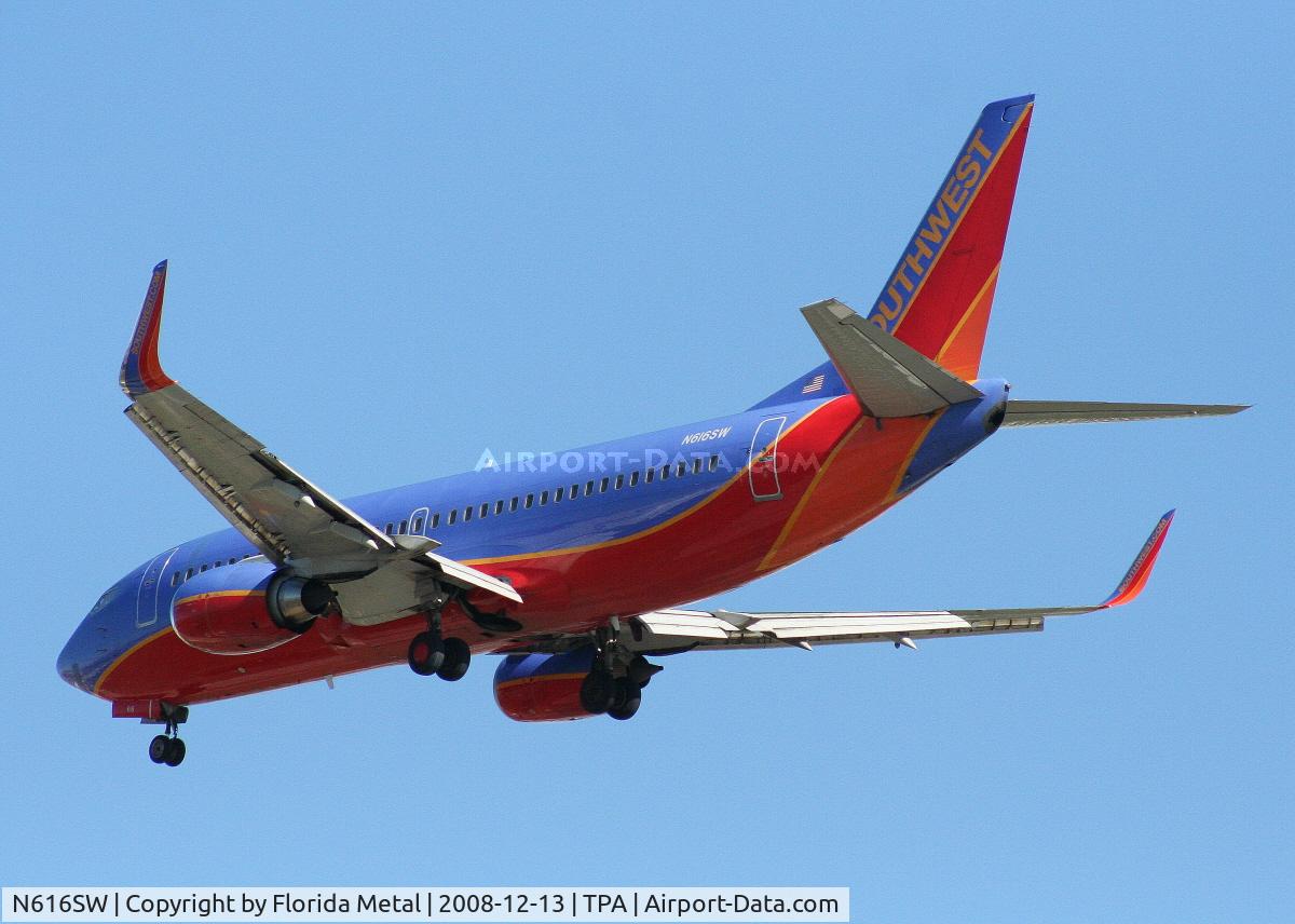 N616SW, 1995 Boeing 737-3H4 C/N 27699, Southwest 737-300
