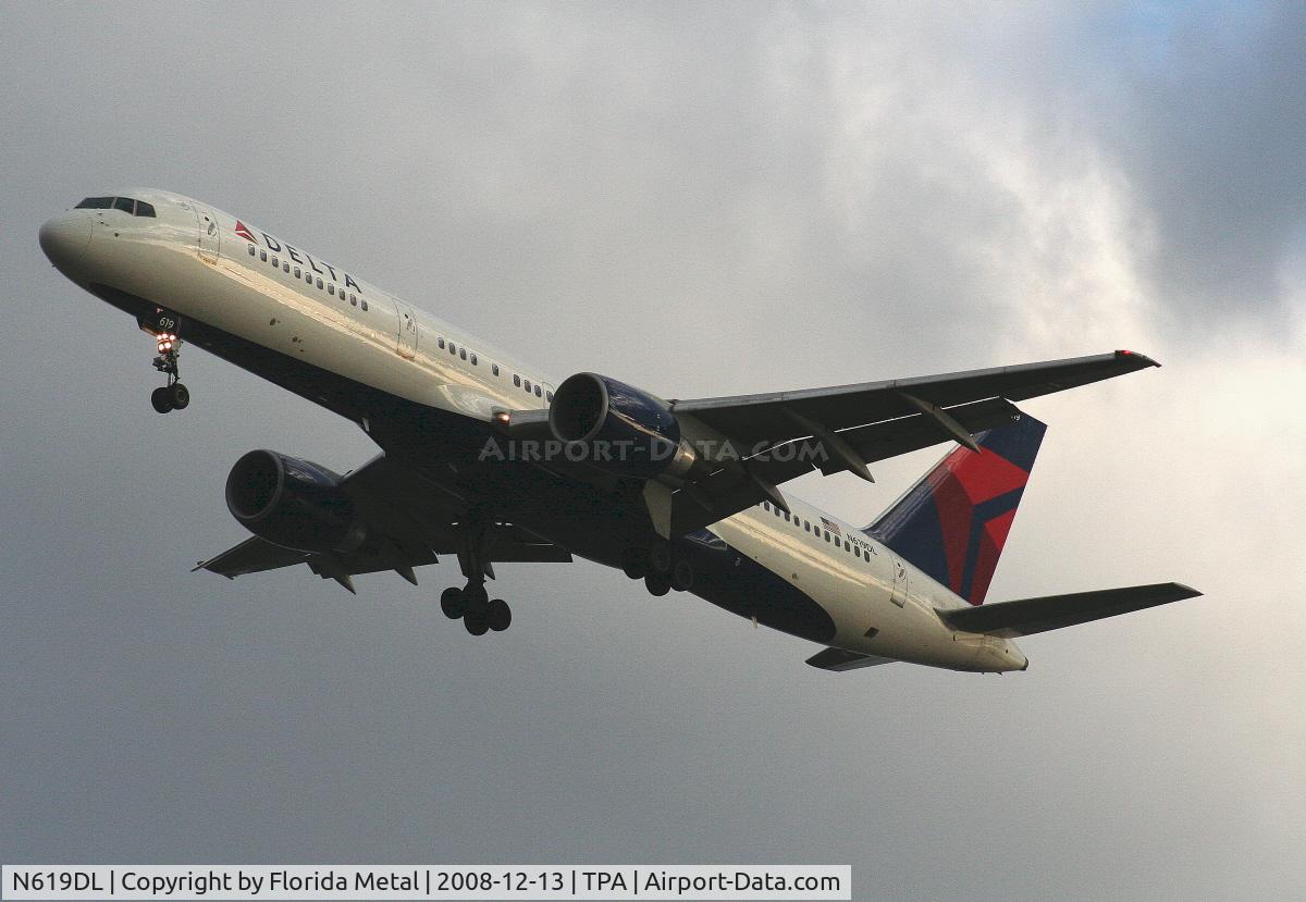 N619DL, 1986 Boeing 757-232 C/N 22909, Delta 757-200