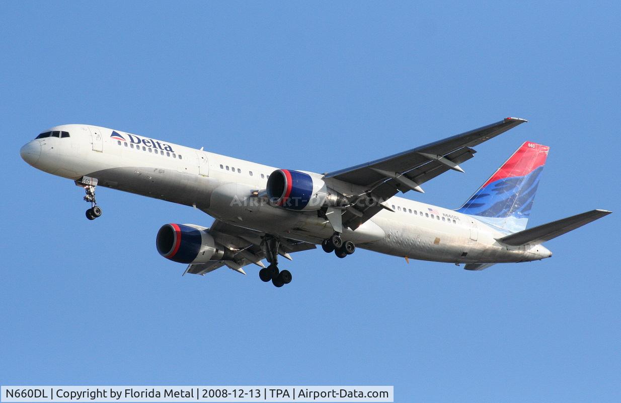 N660DL, 1990 Boeing 757-232 C/N 24422, Delta 757-200