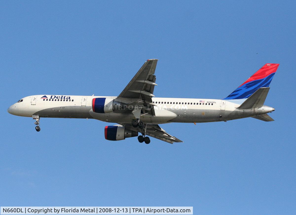 N660DL, 1990 Boeing 757-232 C/N 24422, Delta 757-200