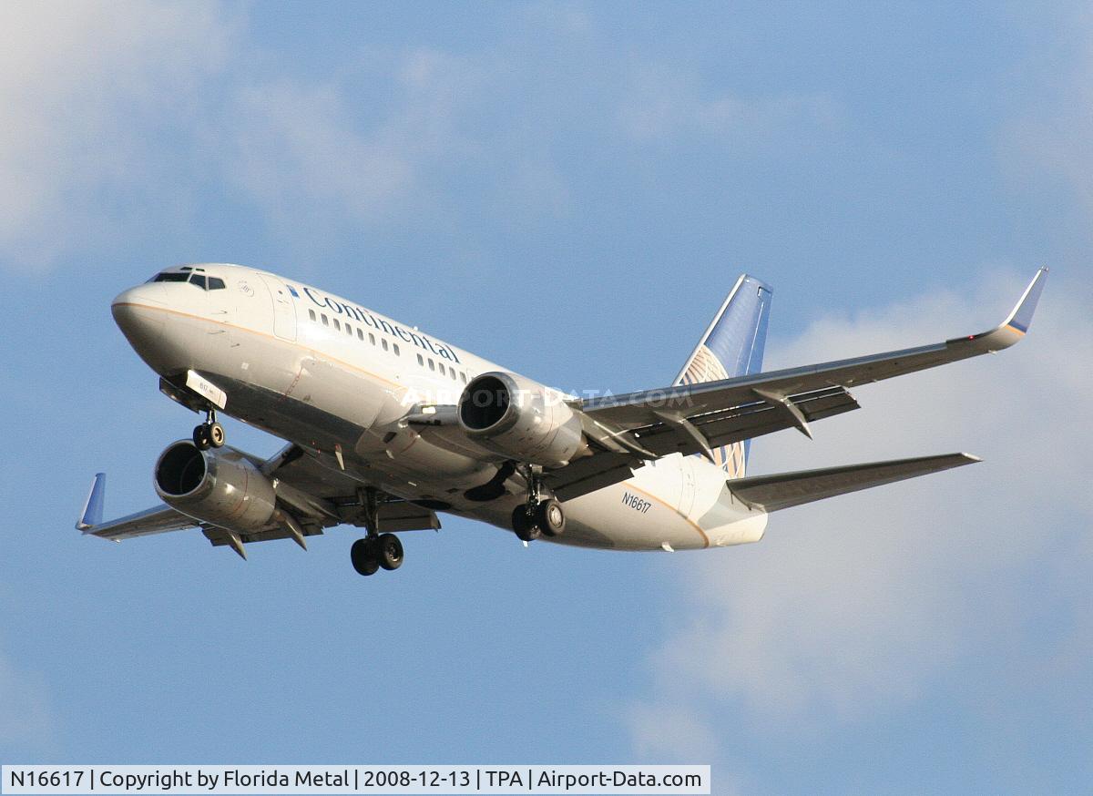 N16617, 1994 Boeing 737-524 C/N 27330, Continental 737-500