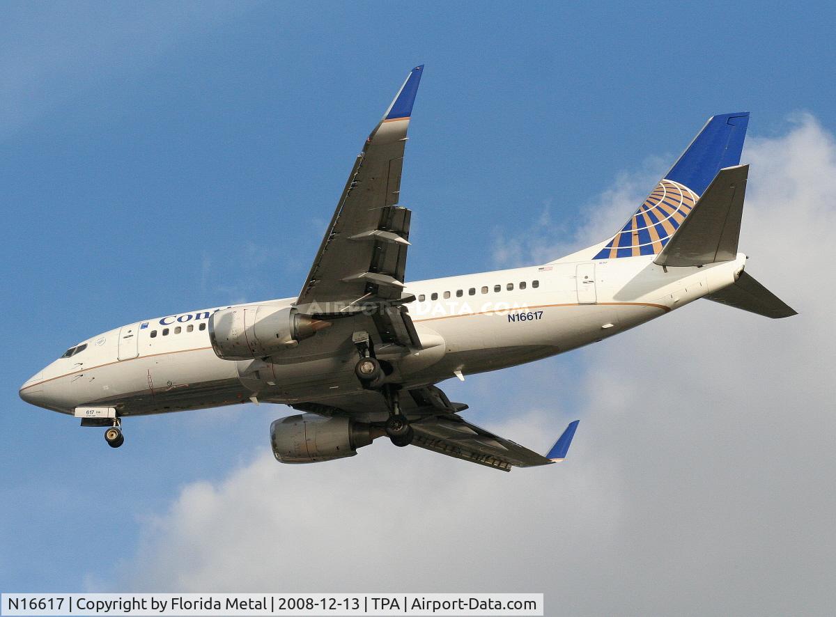 N16617, 1994 Boeing 737-524 C/N 27330, Continental 737-500