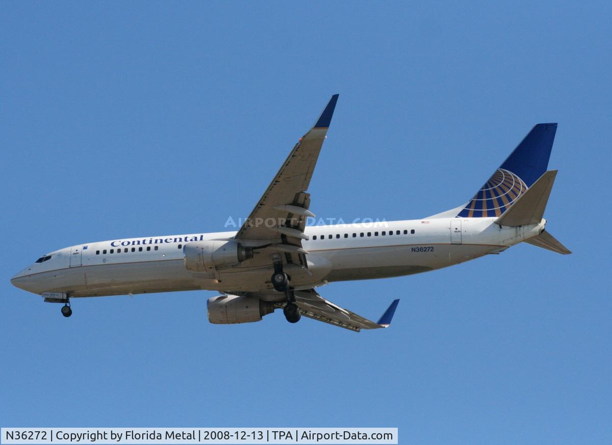 N36272, 2001 Boeing 737-824 C/N 31590, Continental 737-800
