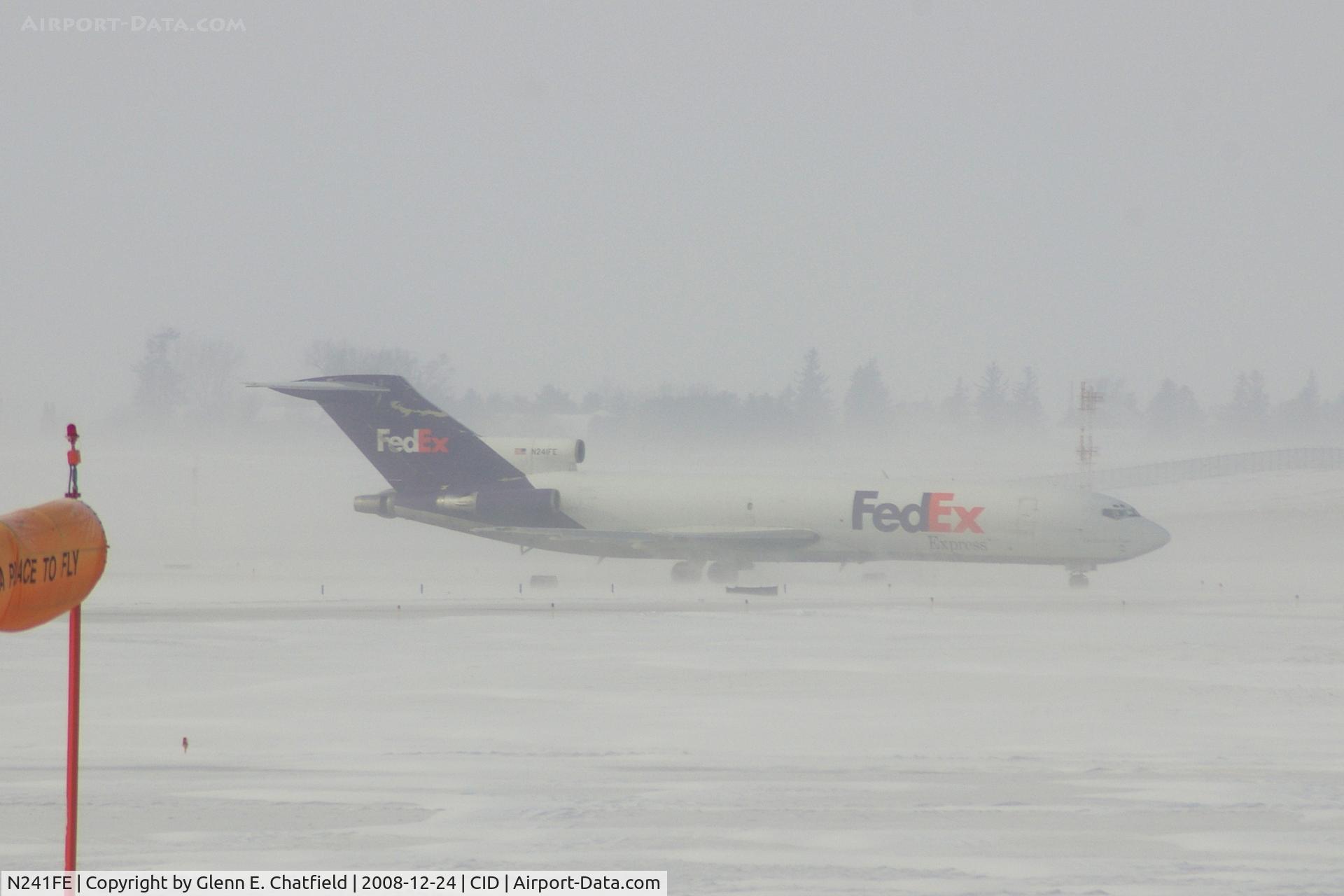 N241FE, 1975 Boeing 727-277 C/N 20979, Exiting Runway 27 at Alpha 3 to the FedEx ramp