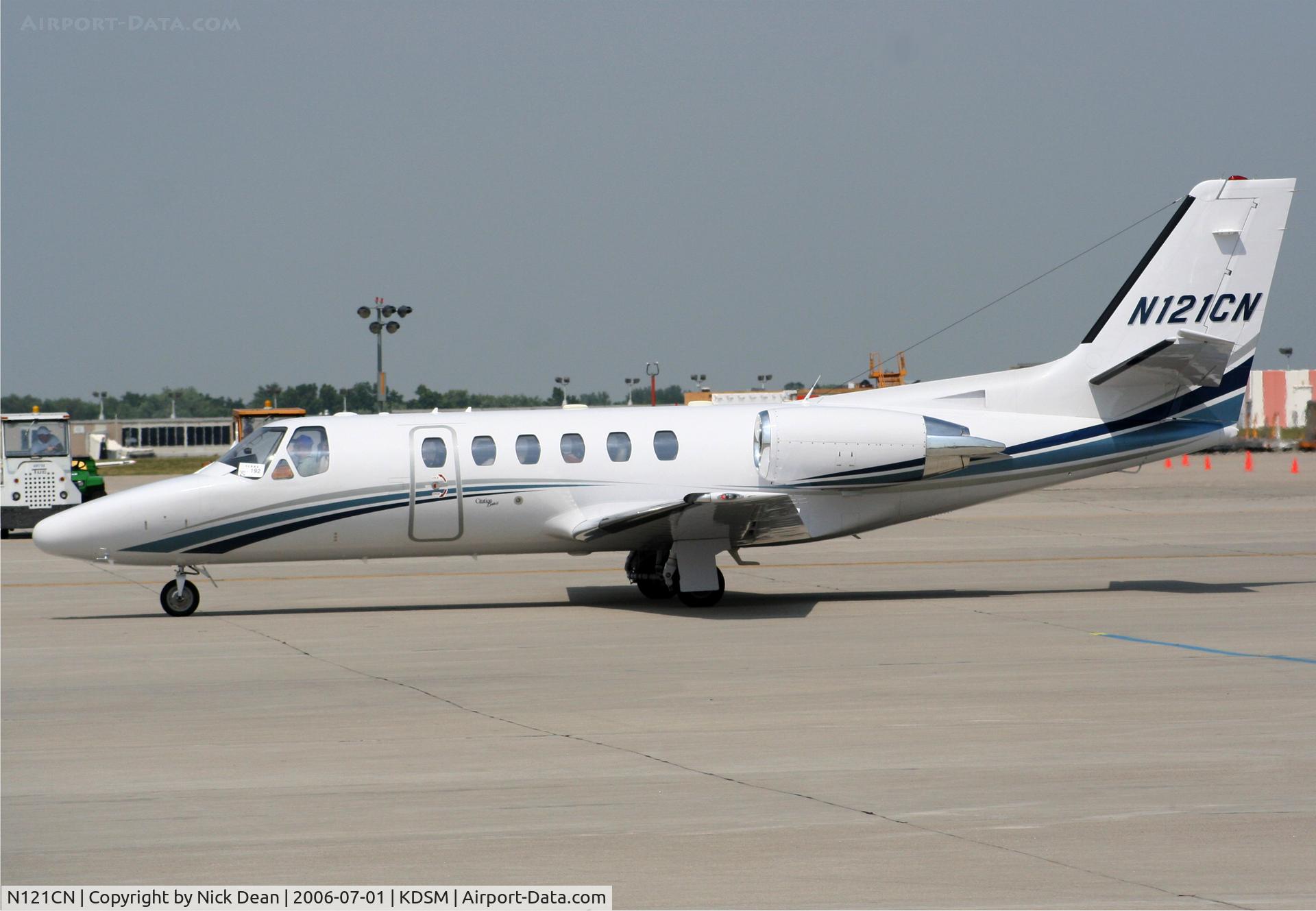 N121CN, 2001 Cessna 550 Citation Bravo C/N 550-1000, KDSM