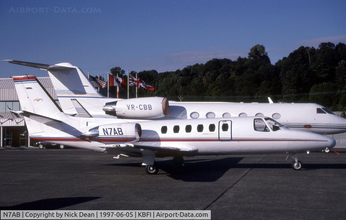 N7AB, 1996 Cessna 650 Citation VII C/N 650-7068, KBFI
