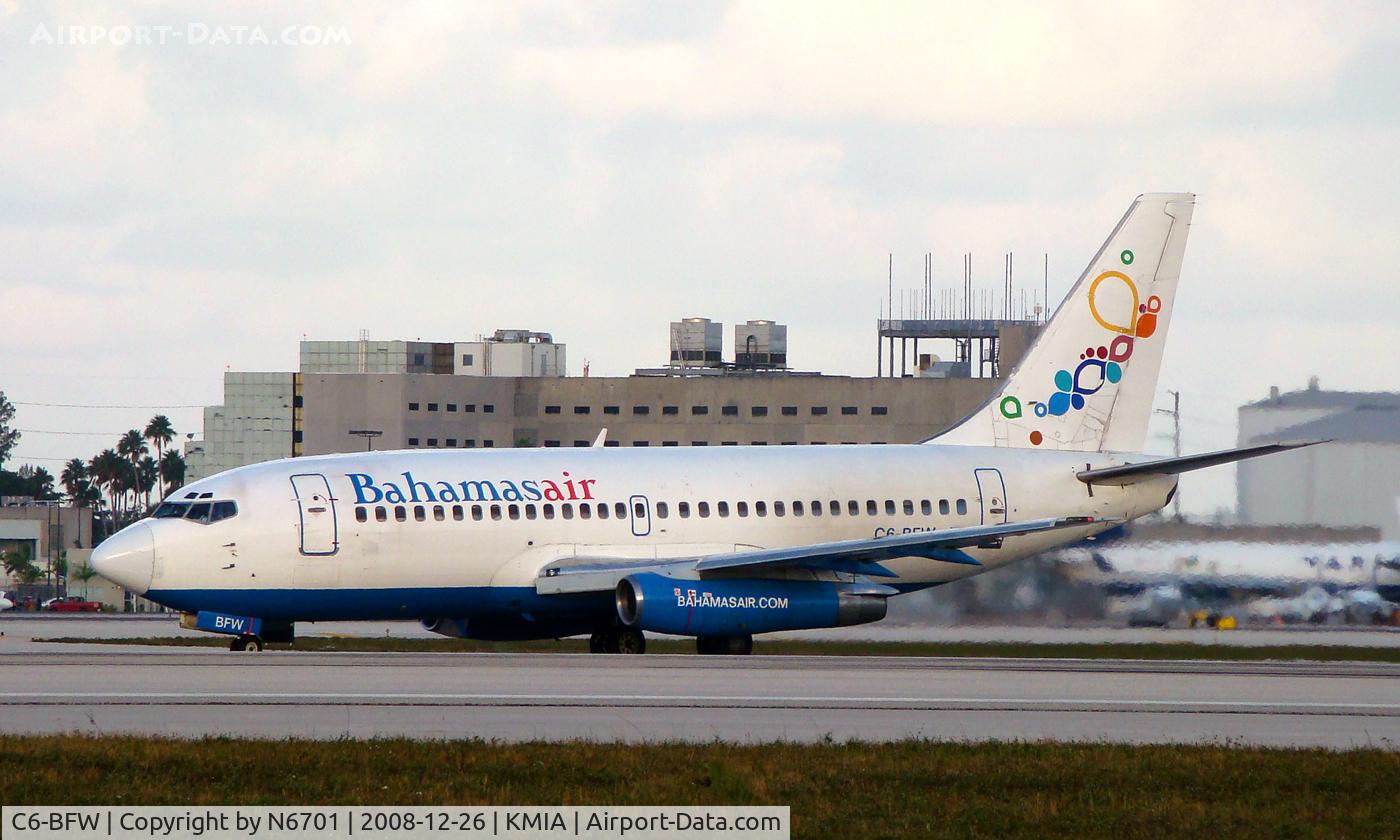 C6-BFW, 1982 Boeing 737-2K5 C/N 22601, Bahamasair