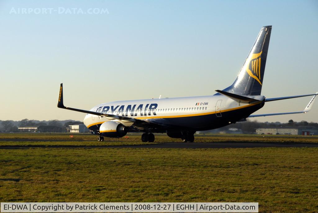 EI-DWA, 2007 Boeing 737-8AS C/N 33617, INTO THE SUN AND THE APRON