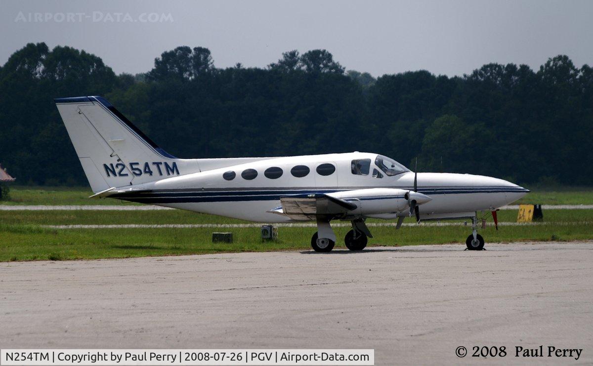 N254TM, 1979 Cessna 414A Chancellor C/N 414A0254, Lonely transient