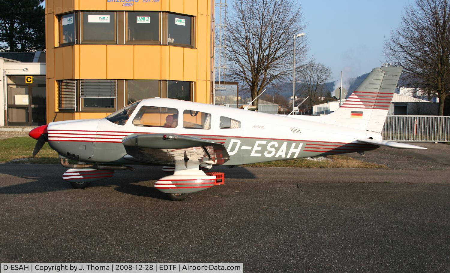 D-ESAH, Piper PA-28-181 Archer II C/N 28-90120, Piper PA-28-181 Archer II