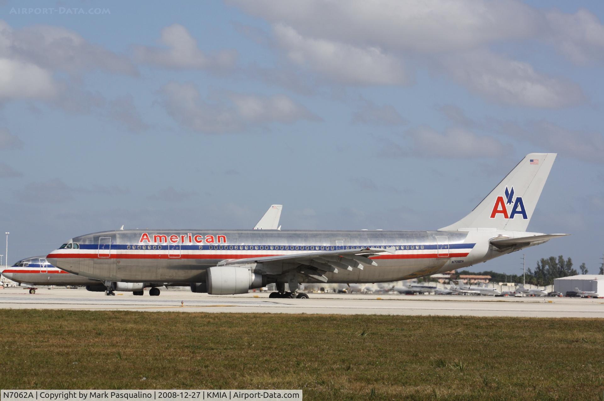 N7062A, 1988 Airbus A300B4-605R C/N 474, Airbus A300B4-605R