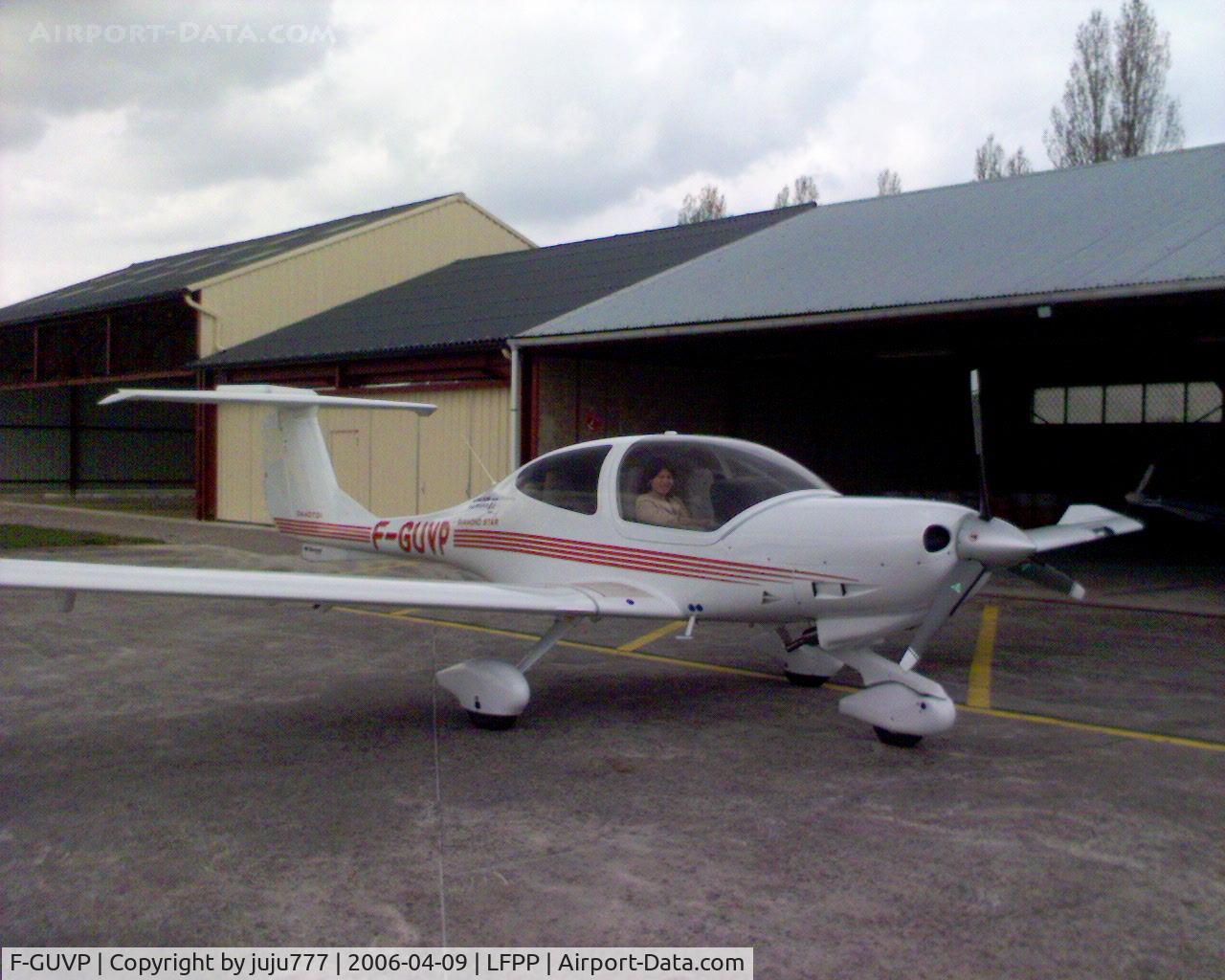 F-GUVP, 2005 Diamond DA-40D Diamond Star C/N D4.149, on display at le Plessi-belleville