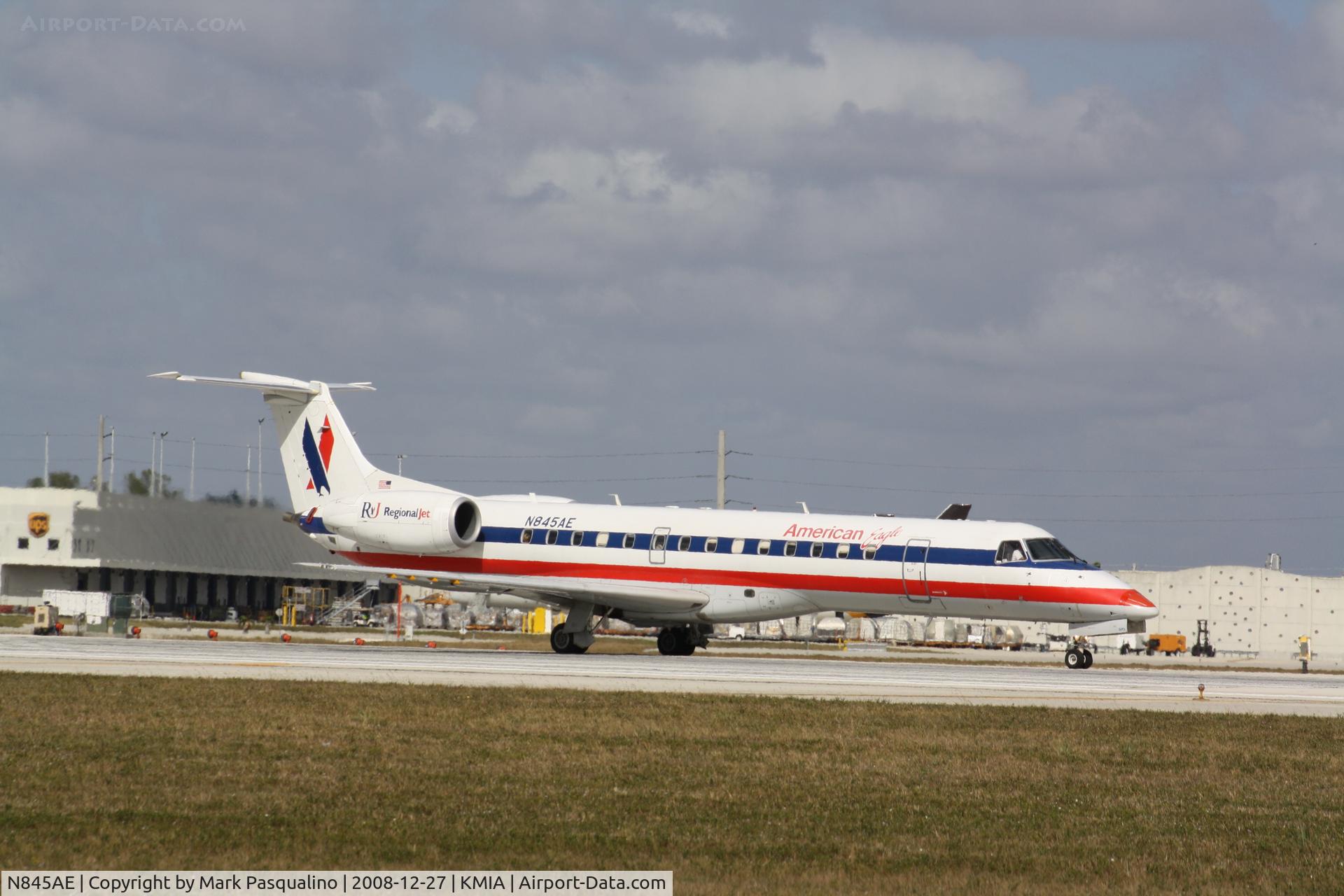 N845AE, 2003 Embraer ERJ-140LR (EMB-135KL) C/N 145685, EMB-135KL