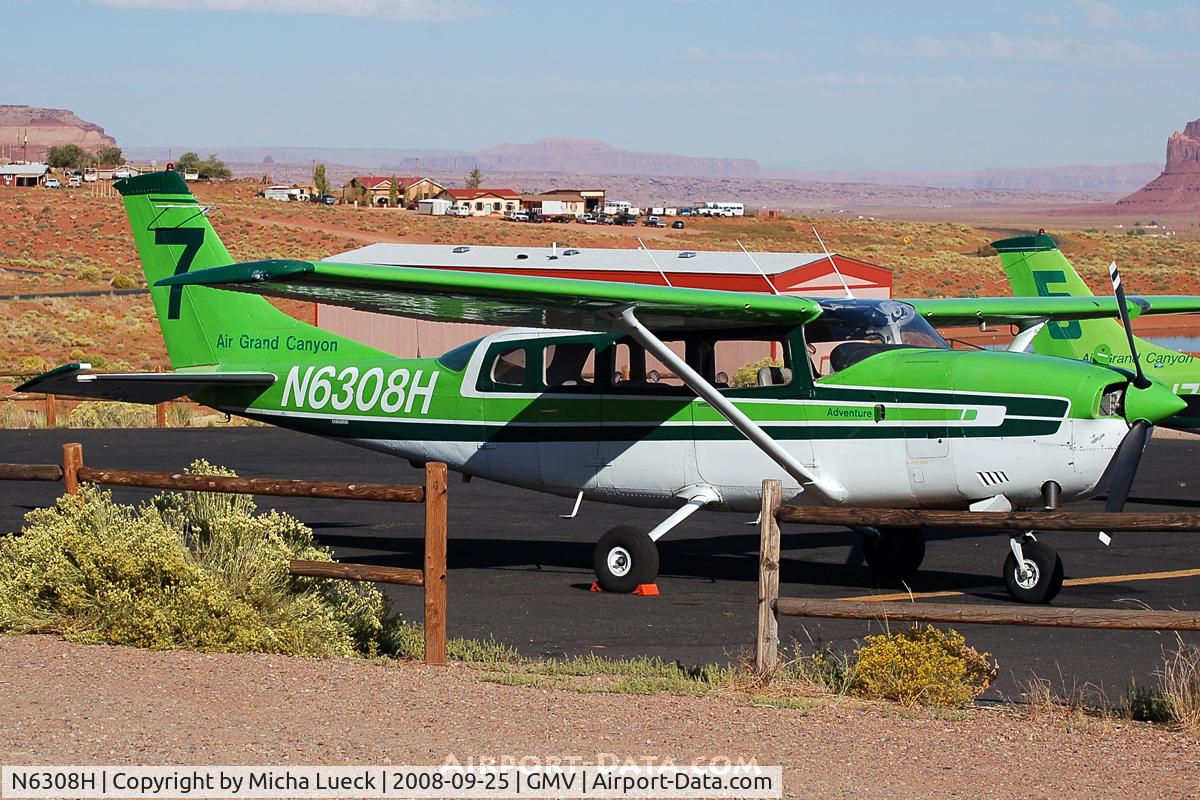 N6308H, 1978 Cessna T207A Turbo Stationair 7 C/N 20700476, At Monument Valley