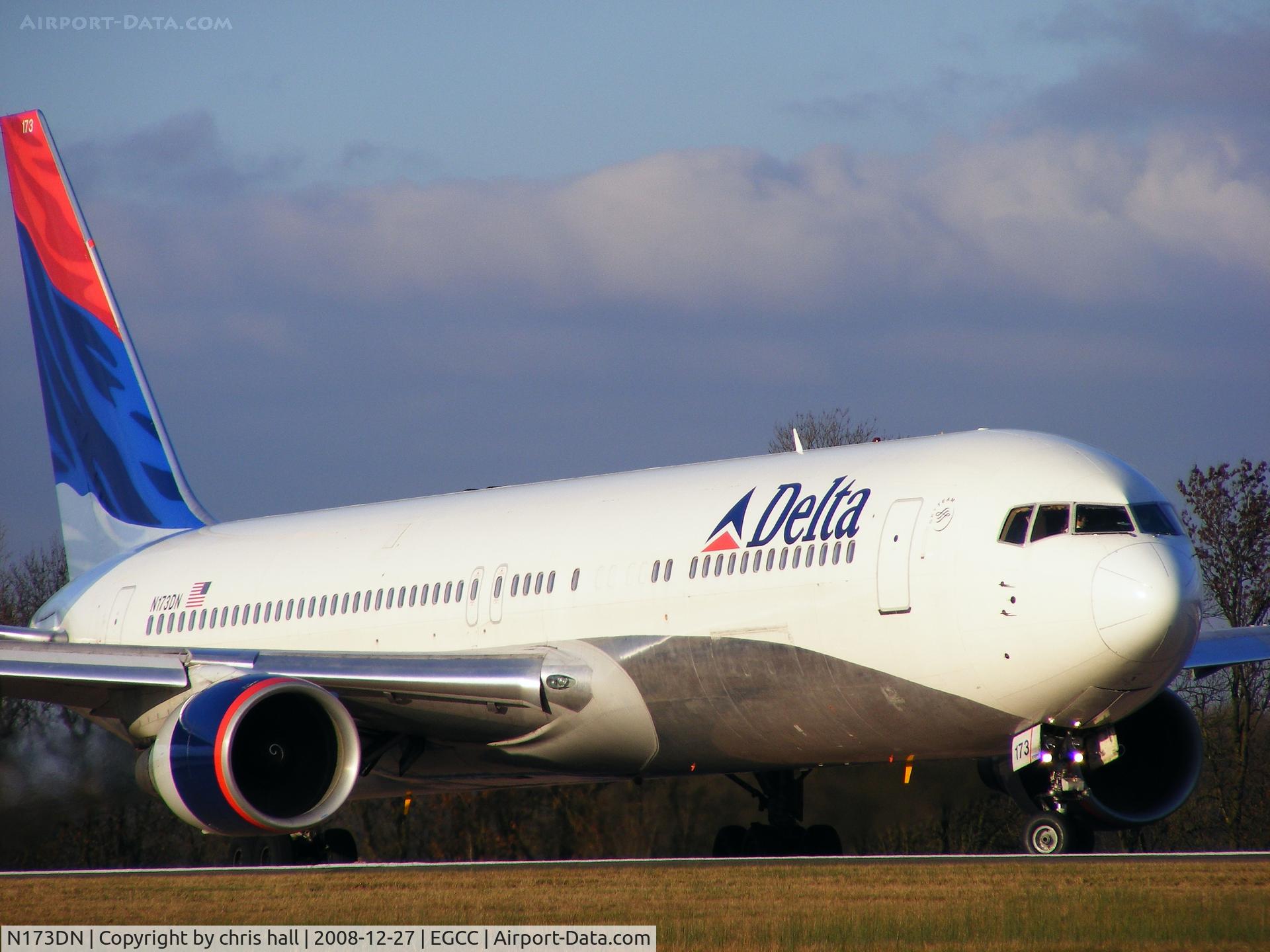N173DN, 1990 Boeing 767-332 C/N 24800, Delta