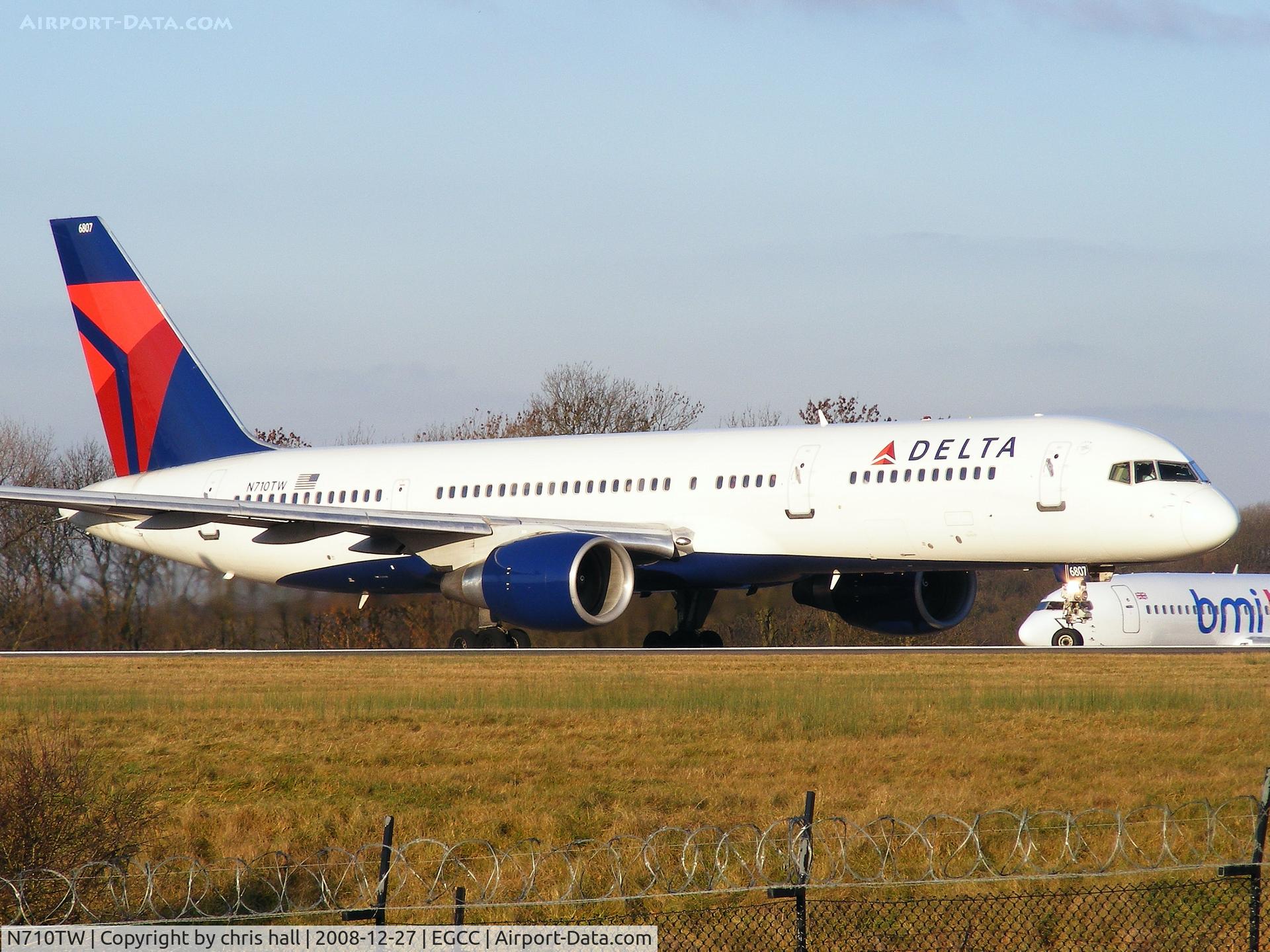 N710TW, 1997 Boeing 757-2Q8 C/N 28169, Delta