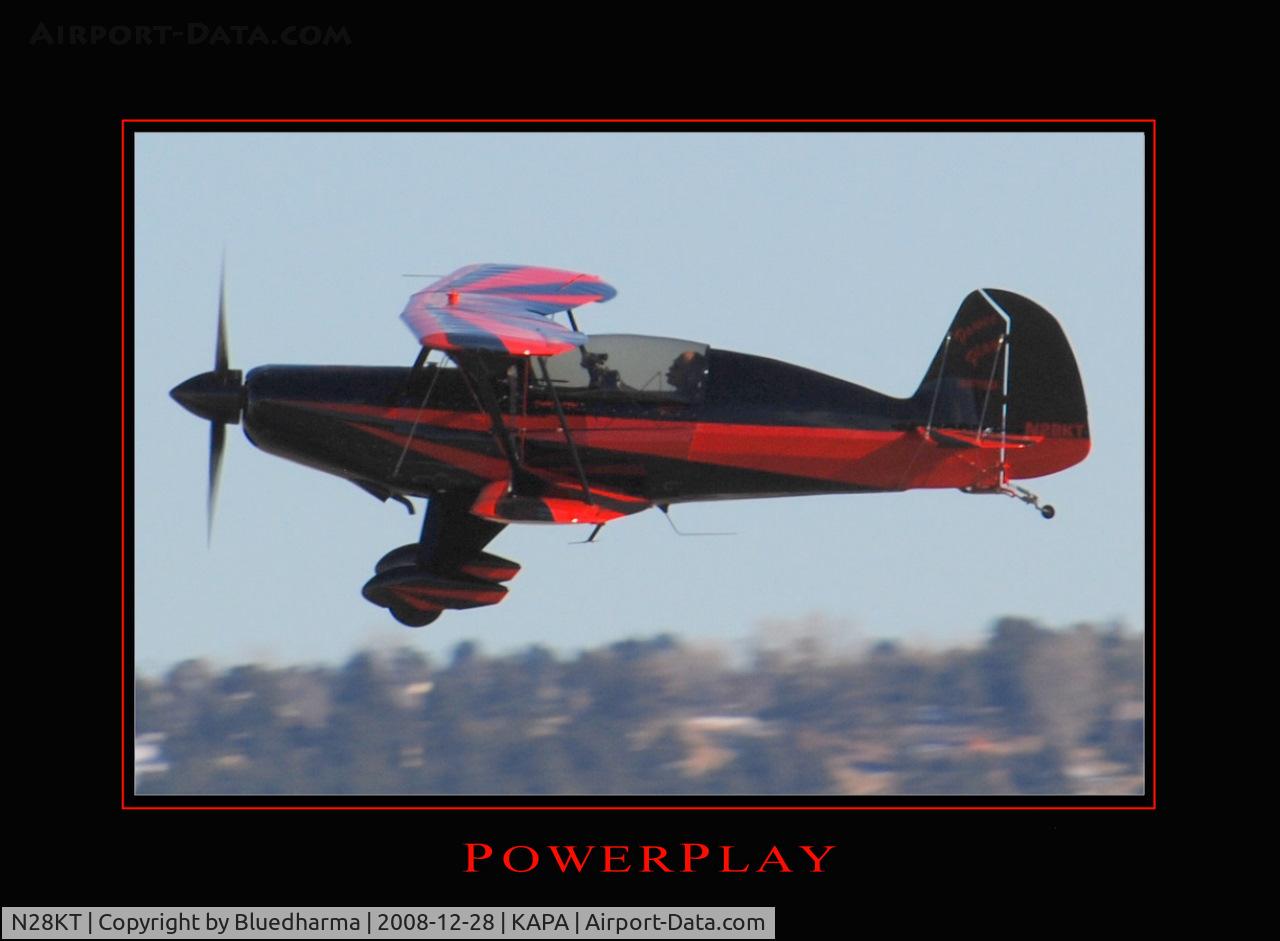 N28KT, 2005 Stolp SA-750 Acroduster Too C/N 0028, Power Play on final approach to 35R.