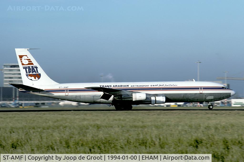 ST-AMF, Boeing 707-321C C/N 19367/637, Landing at Schiphol for a cargo flight to Africa.
