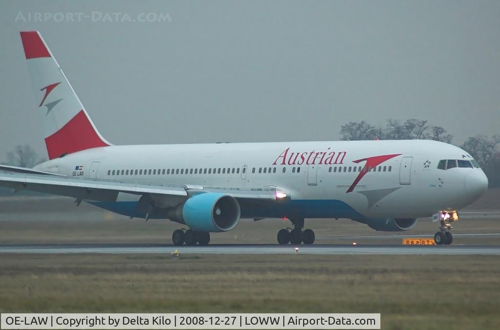 OE-LAW, 1992 Boeing 767-3Z9/ER C/N 26417, AUSTRIAN