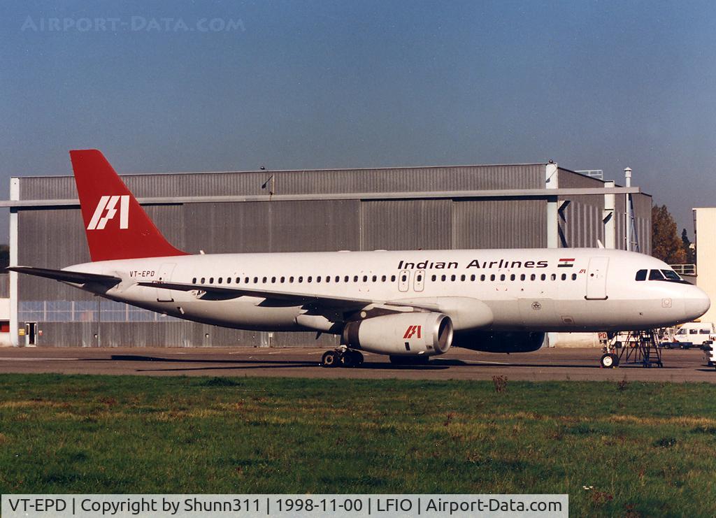 VT-EPD, 1989 Airbus A320-231 C/N 047, On maintenance at Air France facility