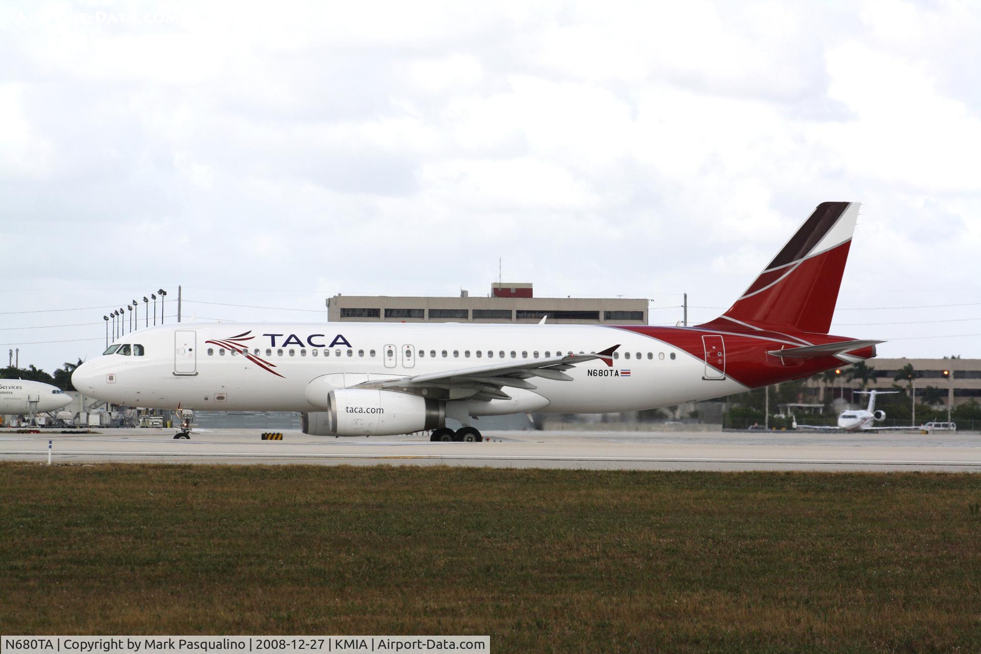 N680TA, 2008 Airbus A320-233 C/N 3538, Airbus A320