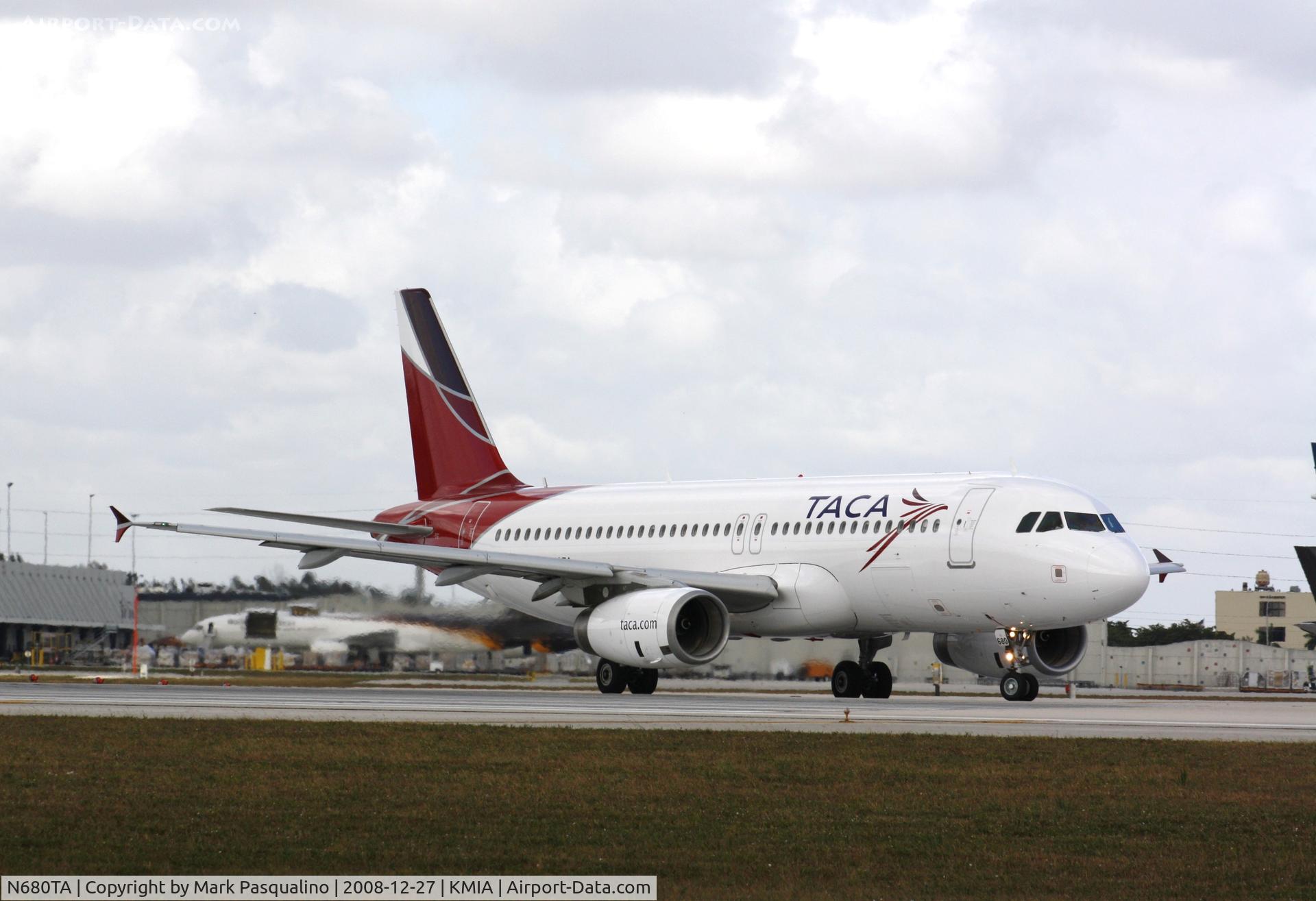 N680TA, 2008 Airbus A320-233 C/N 3538, Airbus A320