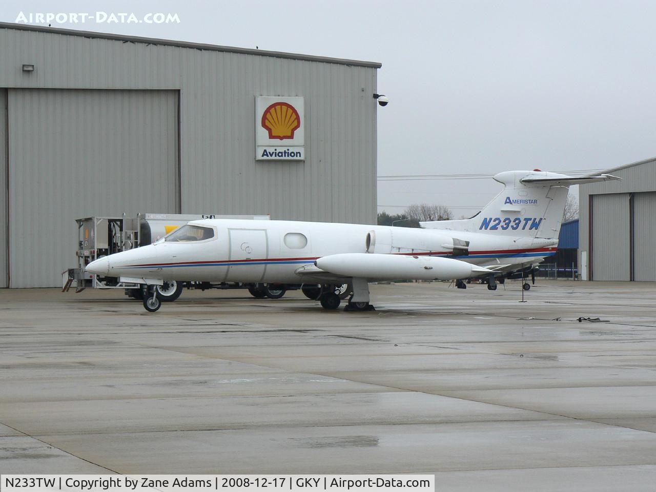 N233TW, 1970 Gates Learjet 24B C/N 24-221, At Arlington Municipal - Ameristar Lear Jet