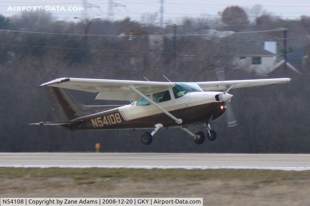 N54108, 1981 Cessna 172P C/N 17274877, At Arlington Municipal