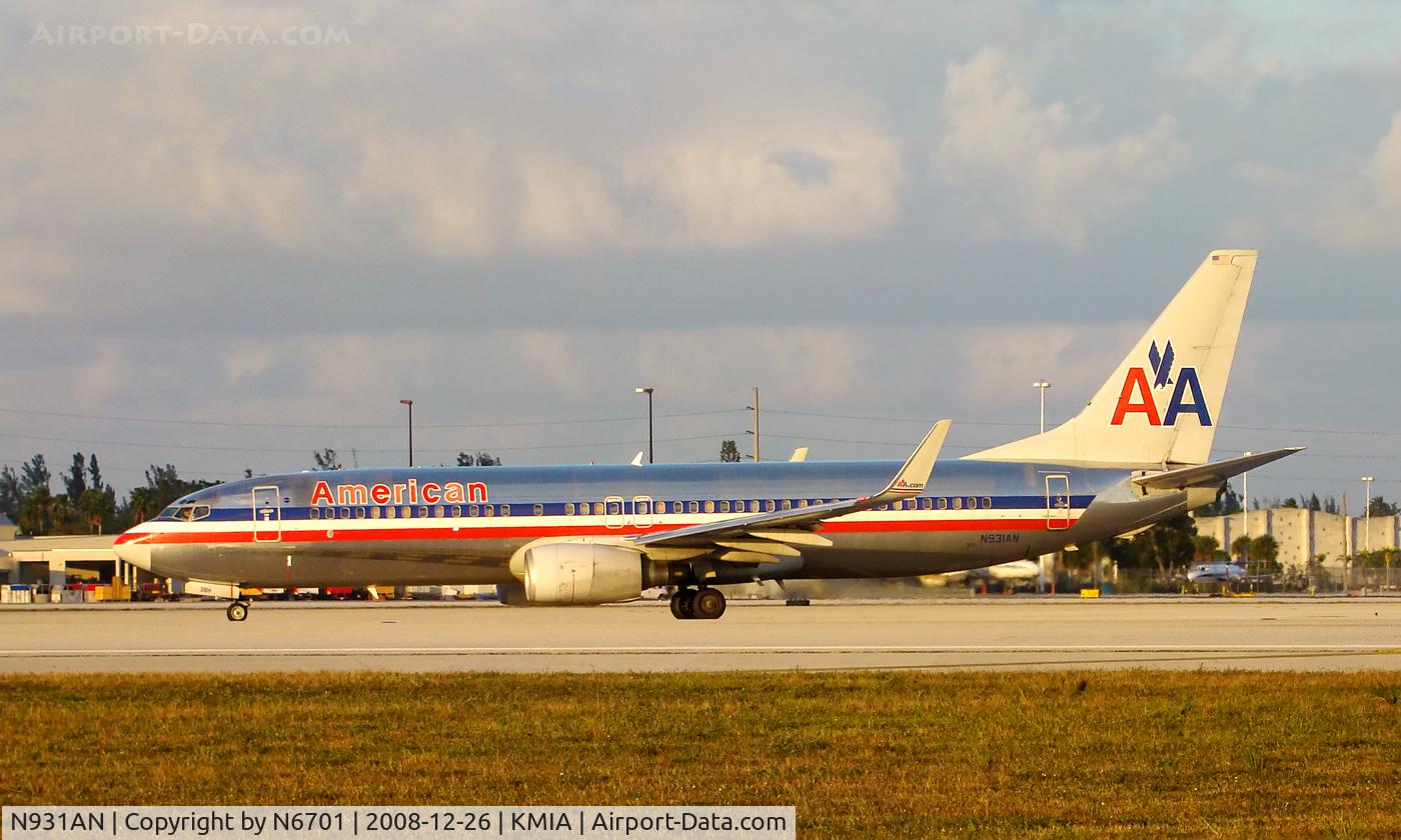 N931AN, 2000 Boeing 737-823 C/N 30079, American