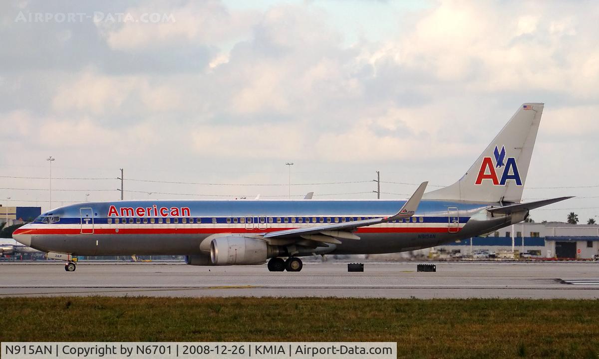 N915AN, 1999 Boeing 737-823 C/N 29516, American