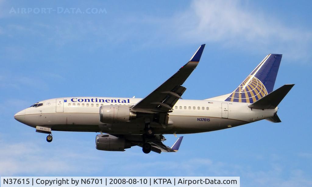 N37615, 1994 Boeing 737-524 C/N 27328, Continental