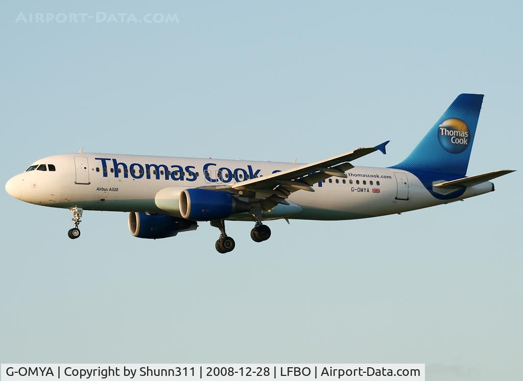 G-OMYA, 1997 Airbus A320-214 C/N 716, Landing rwy 14R