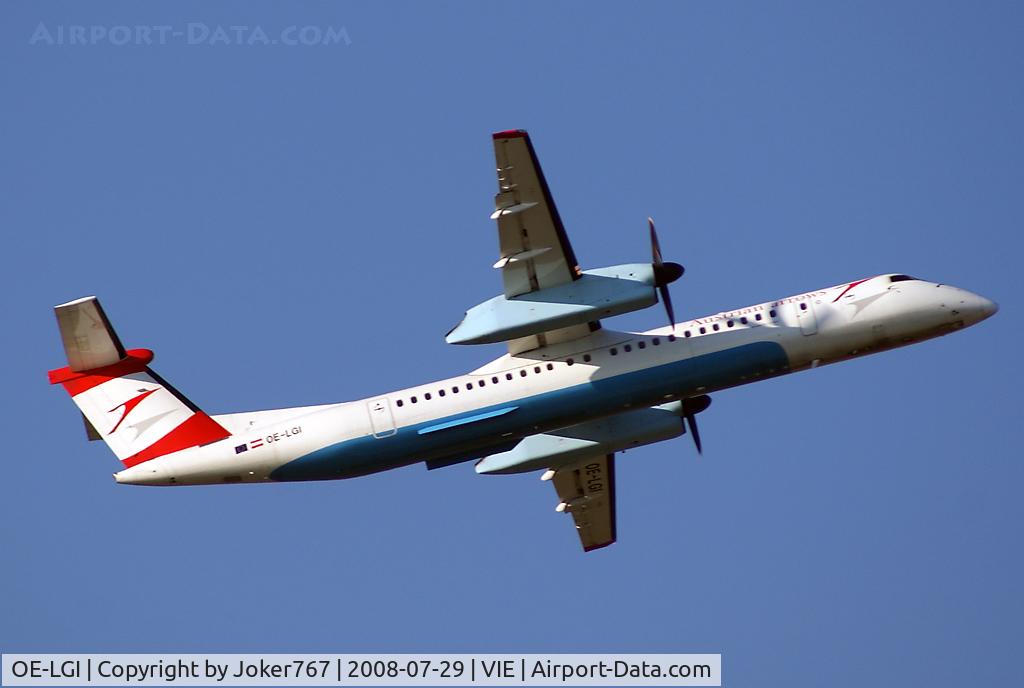 OE-LGI, 2004 De Havilland Canada DHC-8-402Q Dash 8 C/N 4100, Austrian arrows De Havilland Canada DHC-8-401
