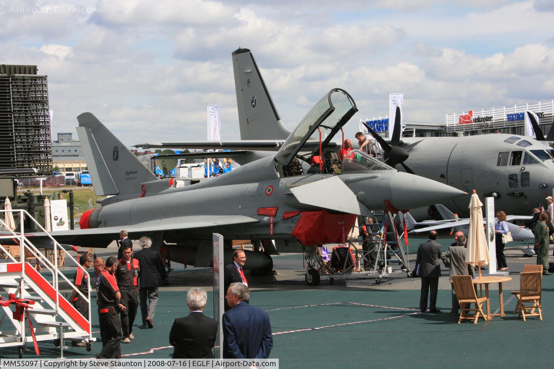 MM55097, Eurofighter EF-2000 Typhoon T C/N IT006, Taken at Farnborough Airshow on the Wednesday trade day, 16th July 2009