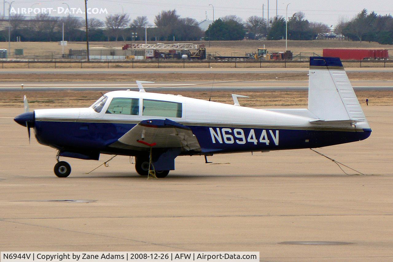 N6944V, 1975 Mooney M20F Executive C/N 22-1317, At Alliance - Fort Worth