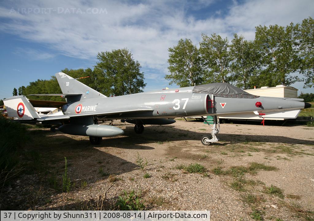 37, Dassault Etendard IV.M C/N 37, Preserved